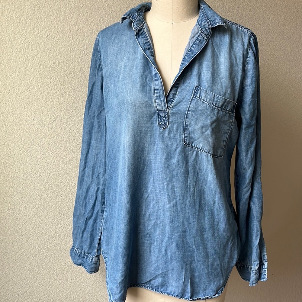 Cloth & Stone Size medium Chambray Pullover Blue Tencel Tunic from Anthropologie